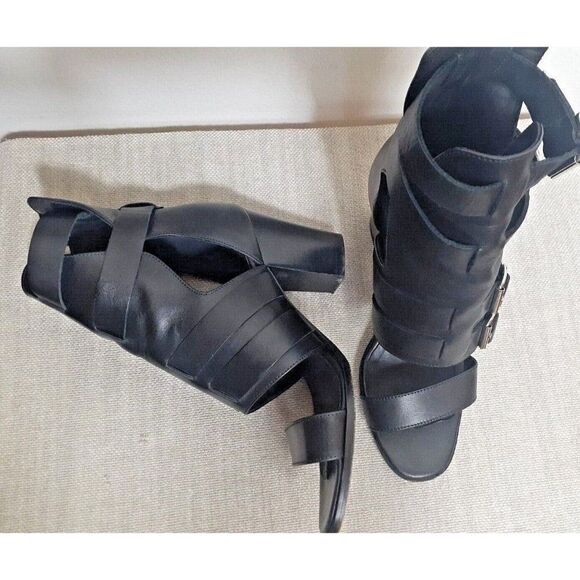 THE KOOPLES Heels Black Leather Strappy‎ Buckle  Block Heels Size 8 EU 38 - Picture 5 of 6